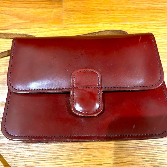 Vintage Mundi Burgundy Leather Crossbody Bag - Picture 2 of 9